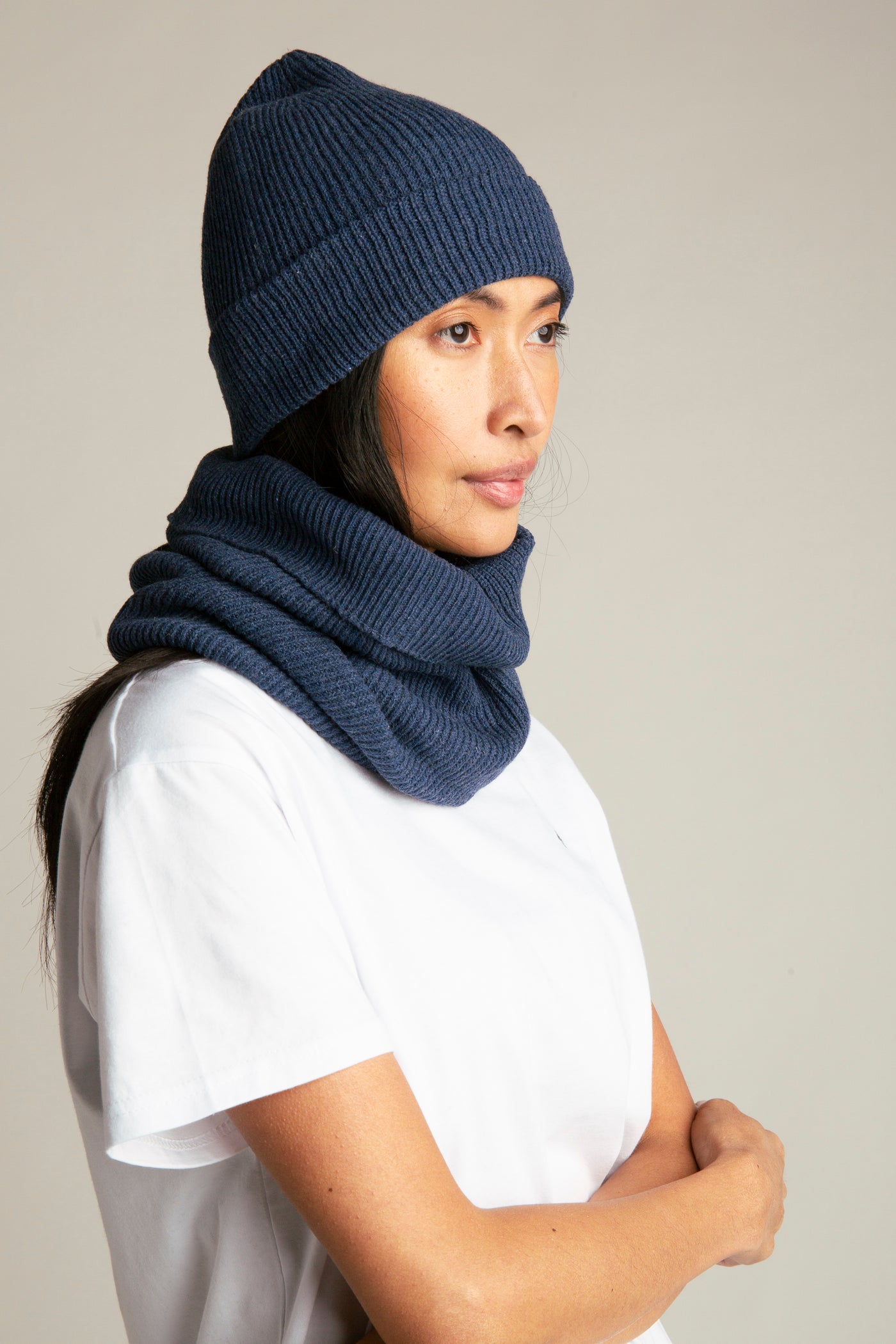 Seamless Hat from recycled yarn | Blue