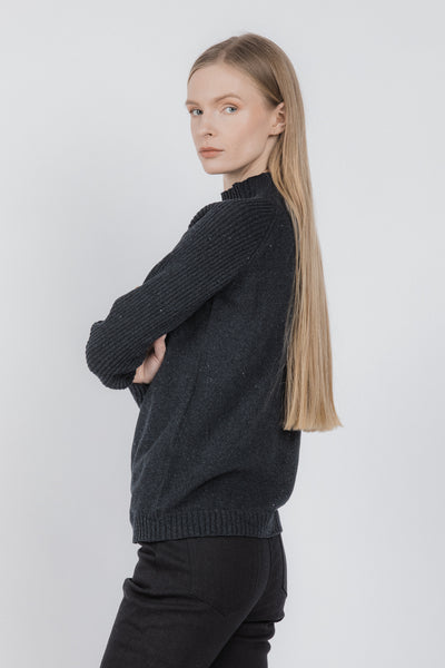Sweater from recycled denim | Black - Reet Aus