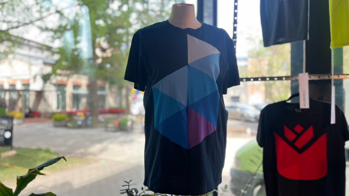 AUS.SHIRT. Shirt is a choice. exhibition at Reet Aus studio