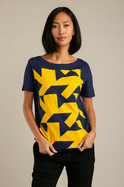 AUS/KARU Löwen-Up-Shirt für Damen | Blau, gelb
