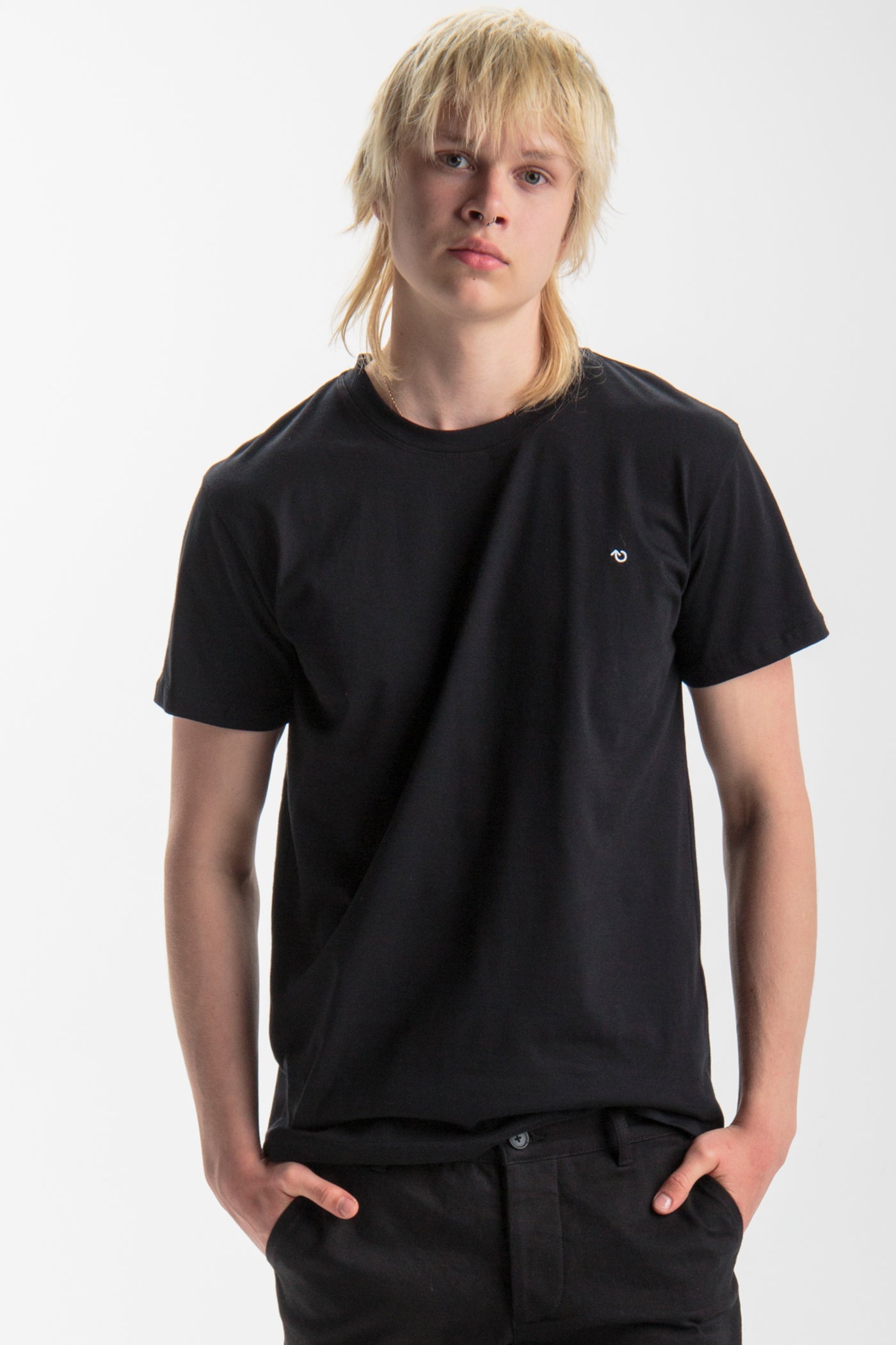 Meeste up-shirt, Basic noole tikandiga | Must, valge