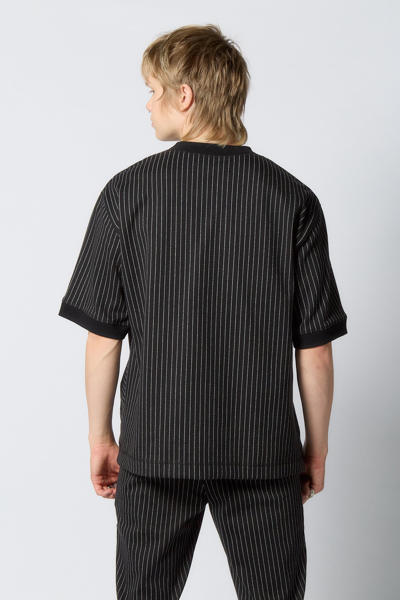 Oversized T-shirt for Men | Black-white