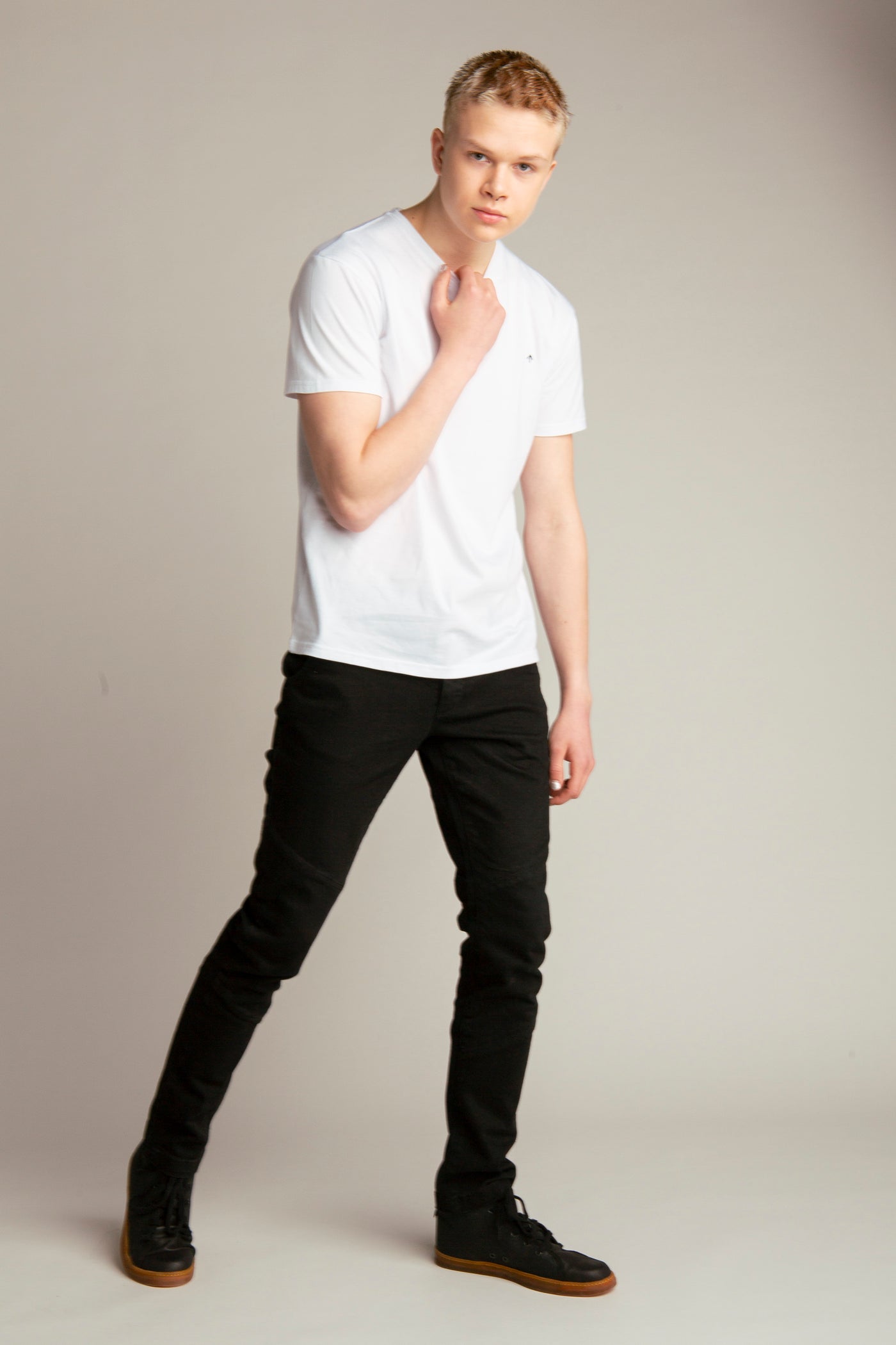 Meeste up-shirt, Basic noole tikandiga | Valge, must