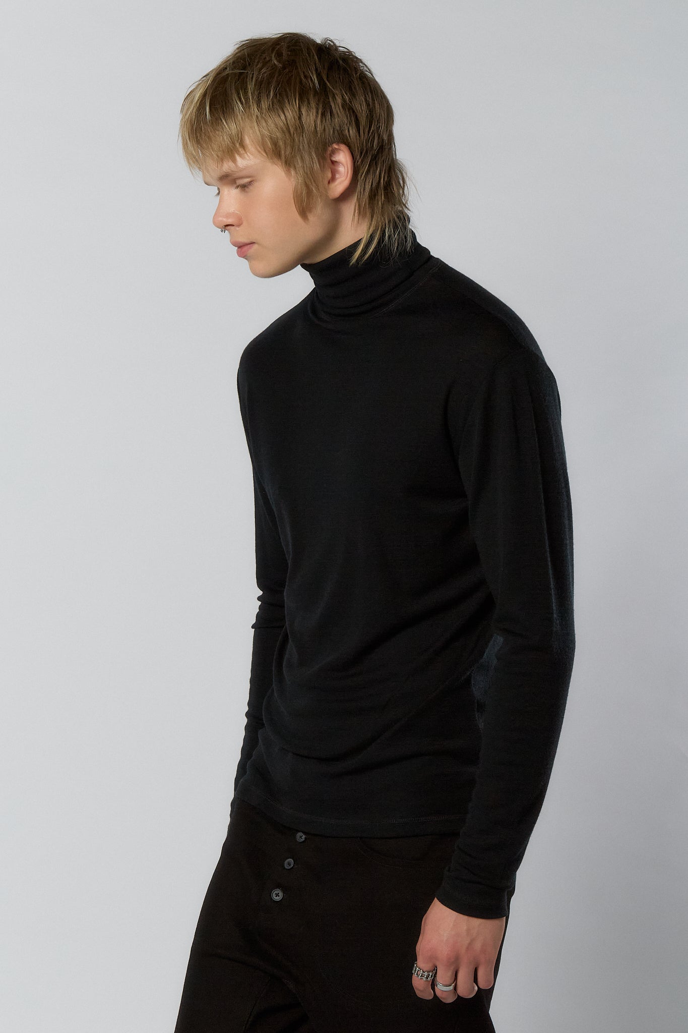 Merino Wool Turtleneck Sweater for Men | Black