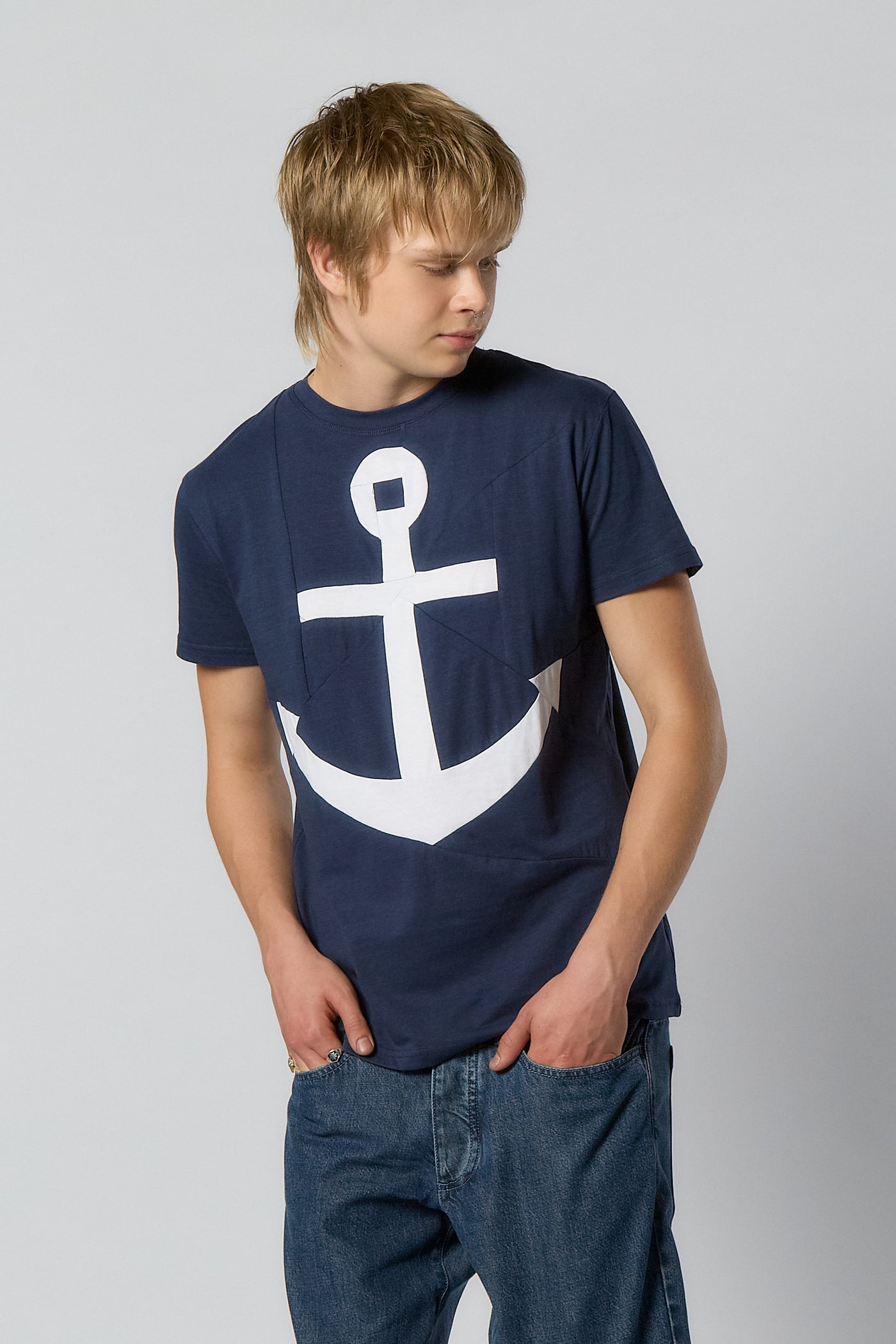 Meeste up-shirt, Ankru motiiviga | Tumesinine, valge