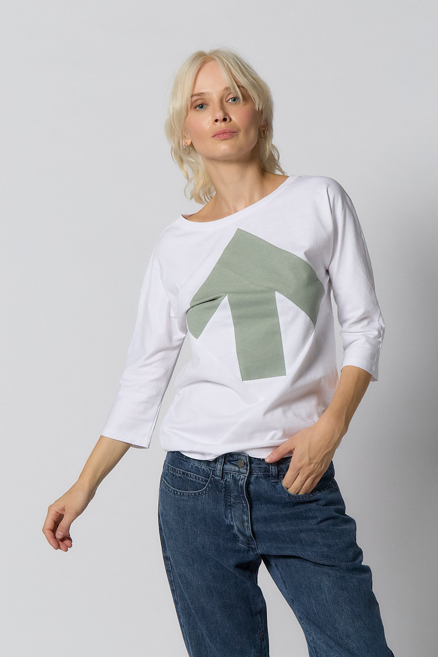Up-shirt for women, 3/4 sleeves | White, light green