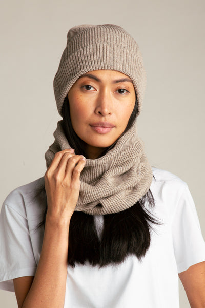 Seamless Tube Scarf from recycled yarn | Beige