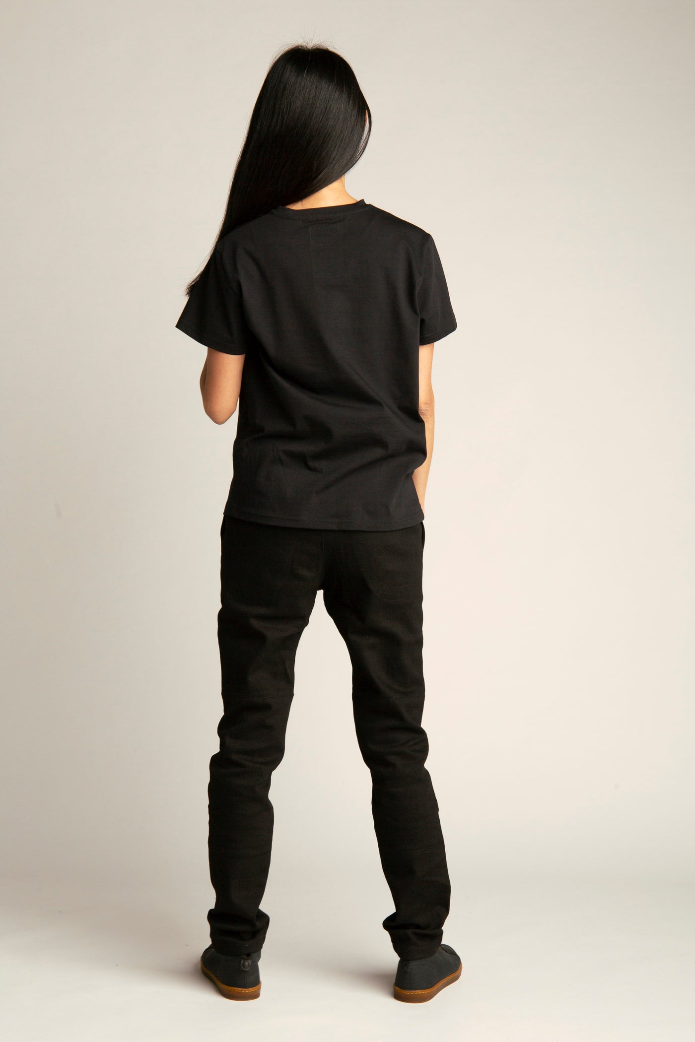 Basic-T-Shirt mit Pfeil-Stickerei für Damen | Schwarz