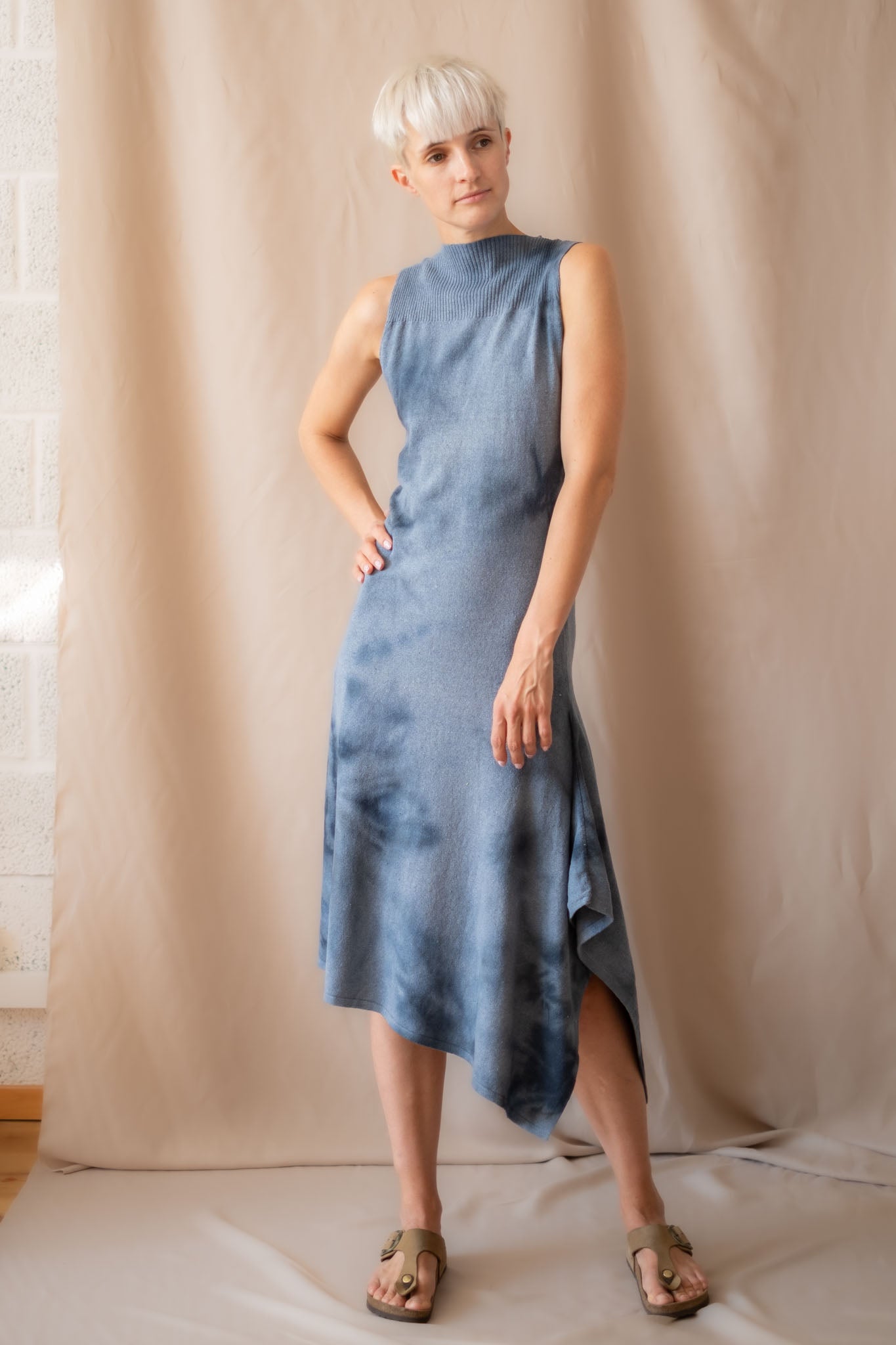 Knitted dress from recycled denim | Blue tie-dye