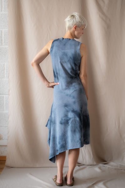 Knitted dress from recycled denim | Blue tie-dye