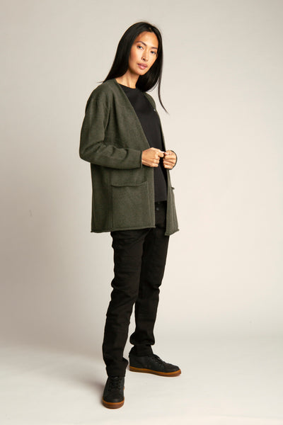 Seamless cardigan from recycled wool | Green