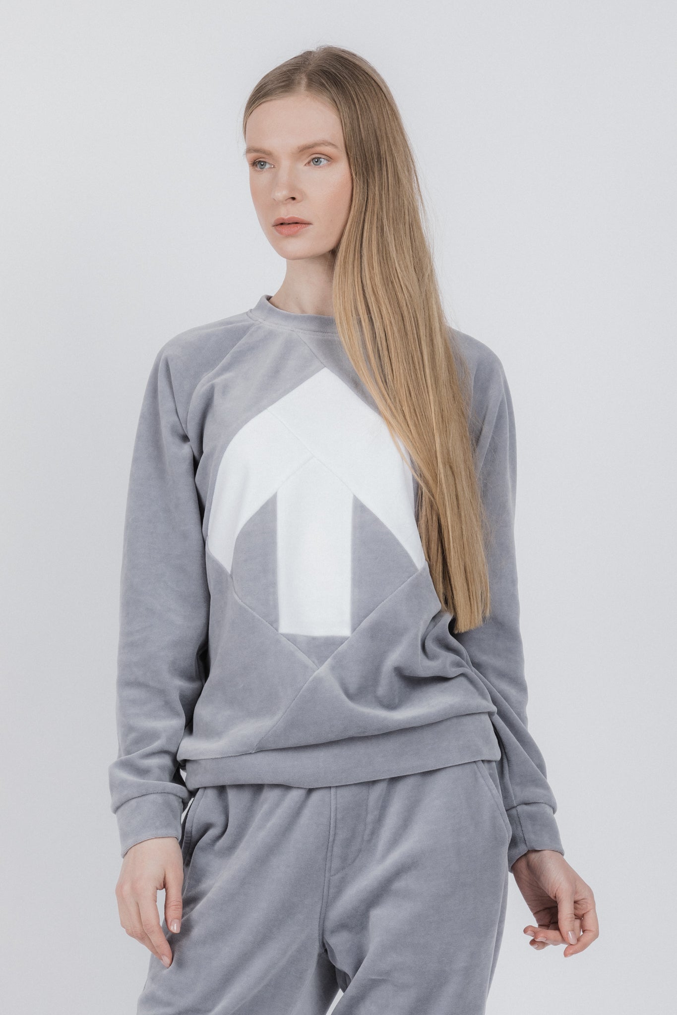 Sweatshirt for women | Grey, white - Reet Aus