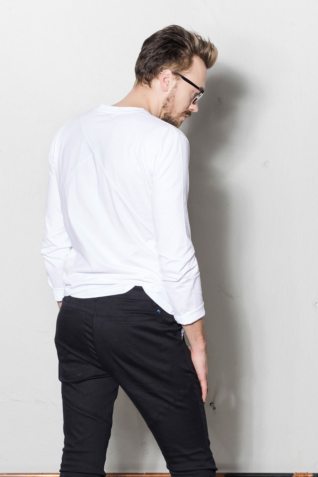 Up-shirt for men, long sleeves |  White, black - Reet Aus