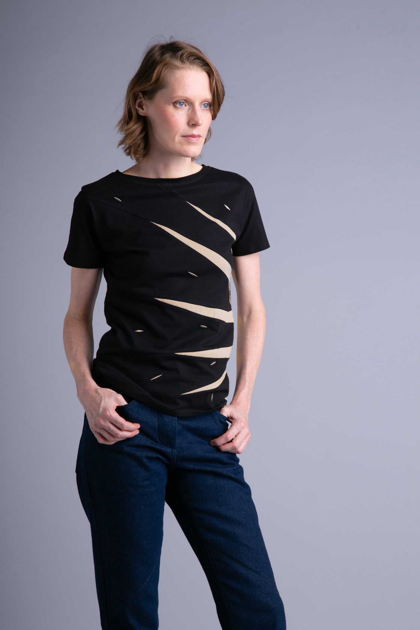LIMITEERITUD KOLLEKTSIOON: Naiste up-shirt, Valgus | Must, beež